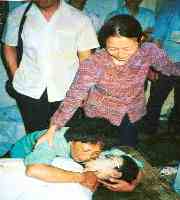 Body of Duan Changlong with family.